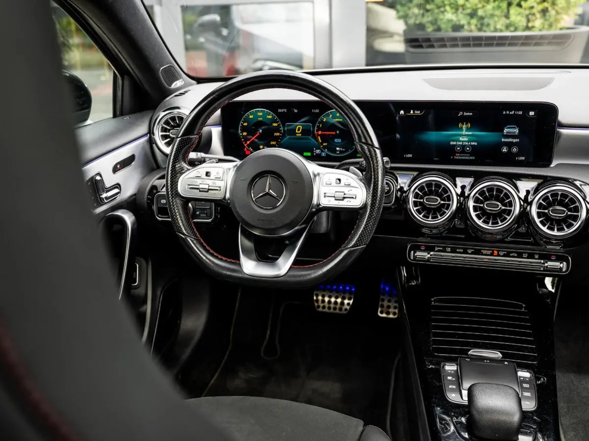 A250e Premium AMG|PANO|MEMORY|CAMERA|19''