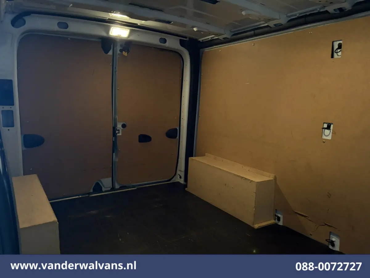 2.0 Blue dCi 131pk L2H1 Euro6 Airco | LED | Cruisecontrol | Parkeersensoren Bijrijdersbank