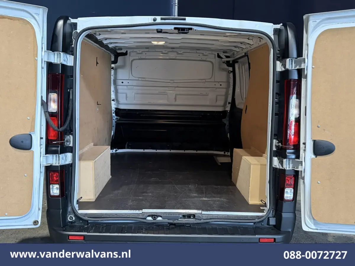 2.0 Blue dCi 131pk L2H1 Euro6 Airco | LED | Cruisecontrol | Parkeersensoren Bijrijdersbank