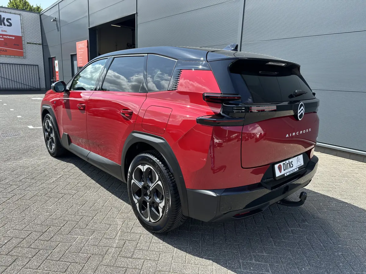 225pk Plug-In Hybrid MAX (Trekhaak - Elektrische Klep - Leder incl verwarming/geheugen - Adaptieve Cruise Controle - Keyless Entry - Camera V+A - Parkeersensoren V+A - LED)