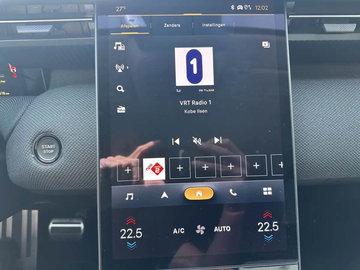 225pk Plug-In Hybrid MAX (Trekhaak - Elektrische Klep - Leder incl verwarming/geheugen - Adaptieve Cruise Controle - Keyless Entry - Camera V+A - Parkeersensoren V+A - LED)