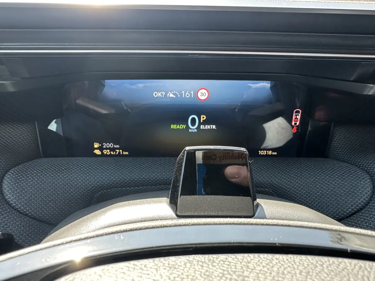 225pk Plug-In Hybrid MAX (Trekhaak - Elektrische Klep - Leder incl verwarming/geheugen - Adaptieve Cruise Controle - Keyless Entry - Camera V+A - Parkeersensoren V+A - LED)