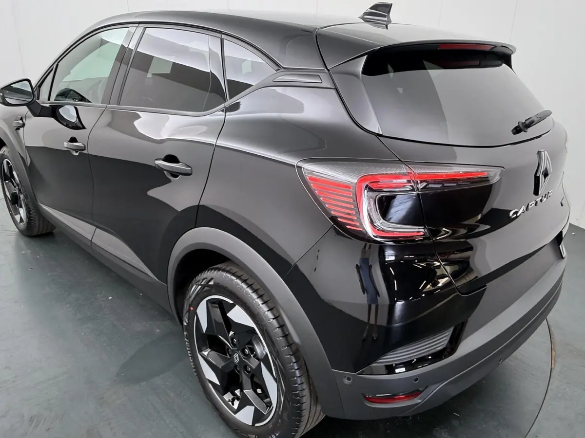 techno full hybrid E-Tech 160 | Pack winter | Pack advanced driving assist |
