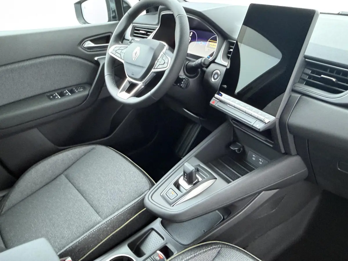 techno full hybrid E-Tech 160 | Pack winter | Pack advanced driving assist |