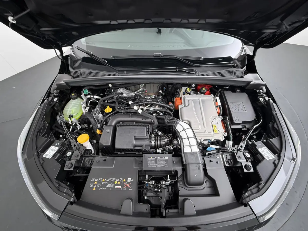 techno full hybrid E-Tech 160 | Pack winter | Pack advanced driving assist |