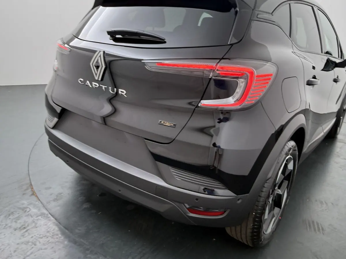 techno full hybrid E-Tech 160 | Pack winter | Pack advanced driving assist |