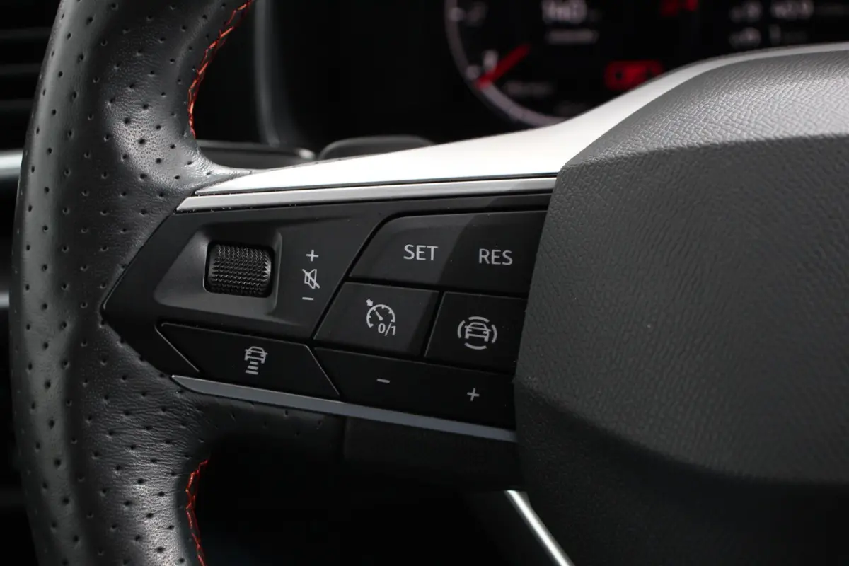 1.5 TSI 150pk Automaat ST FR Navigatie Adaptive Cruise Control Lane Assist Stoel/Stuurverwarming Keyless Go