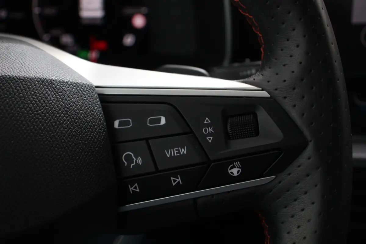 1.5 TSI 150pk Automaat ST FR Navigatie Adaptive Cruise Control Lane Assist Stoel/Stuurverwarming Keyless Go