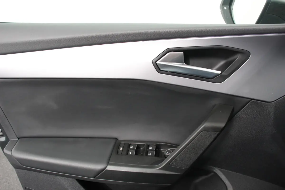 1.5 TSI 150pk Automaat ST FR Navigatie Adaptive Cruise Control Lane Assist Stoel/Stuurverwarming Keyless Go