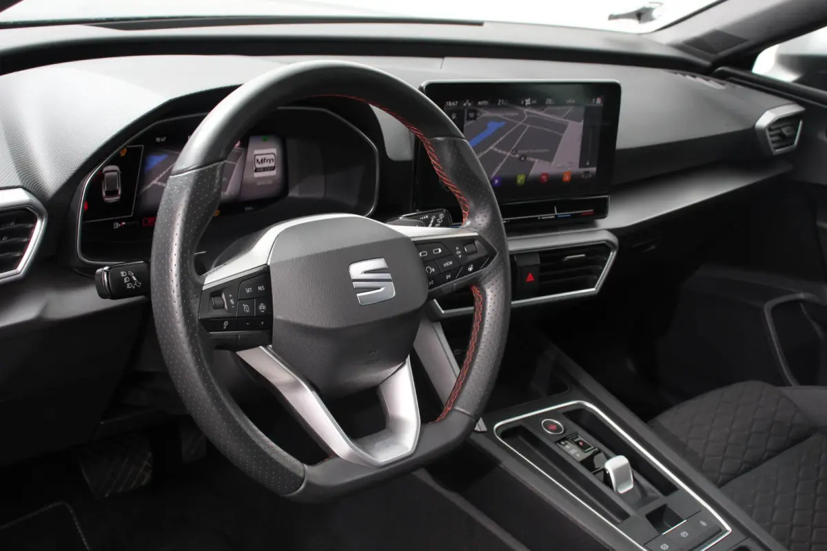 1.5 TSI 150pk Automaat ST FR Navigatie Adaptive Cruise Control Lane Assist Stoel/Stuurverwarming Keyless Go