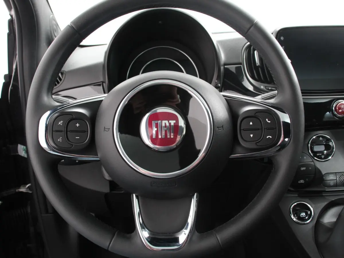 1.0 Hybrid Dolcevita Finale Panorama dak Cruise Control Climate Control Dab Digitale Cockpit Navigatie Apple Carplay/Android Auto Parkeer Sensoren  Lichtmetalen Velgen Cruise Control
