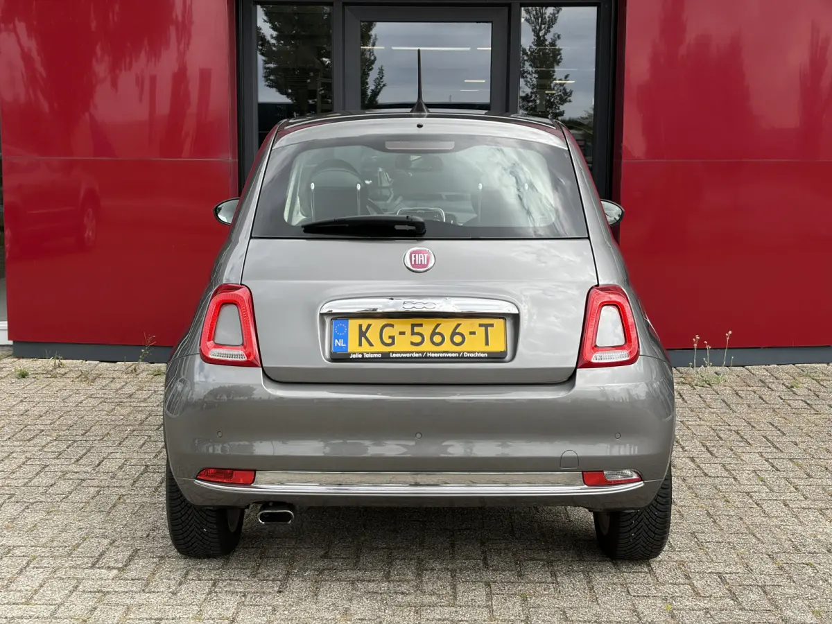 TwinAir Turbo Lounge | Climate Control | Navigatie | Parkeersensoren | All-season banden