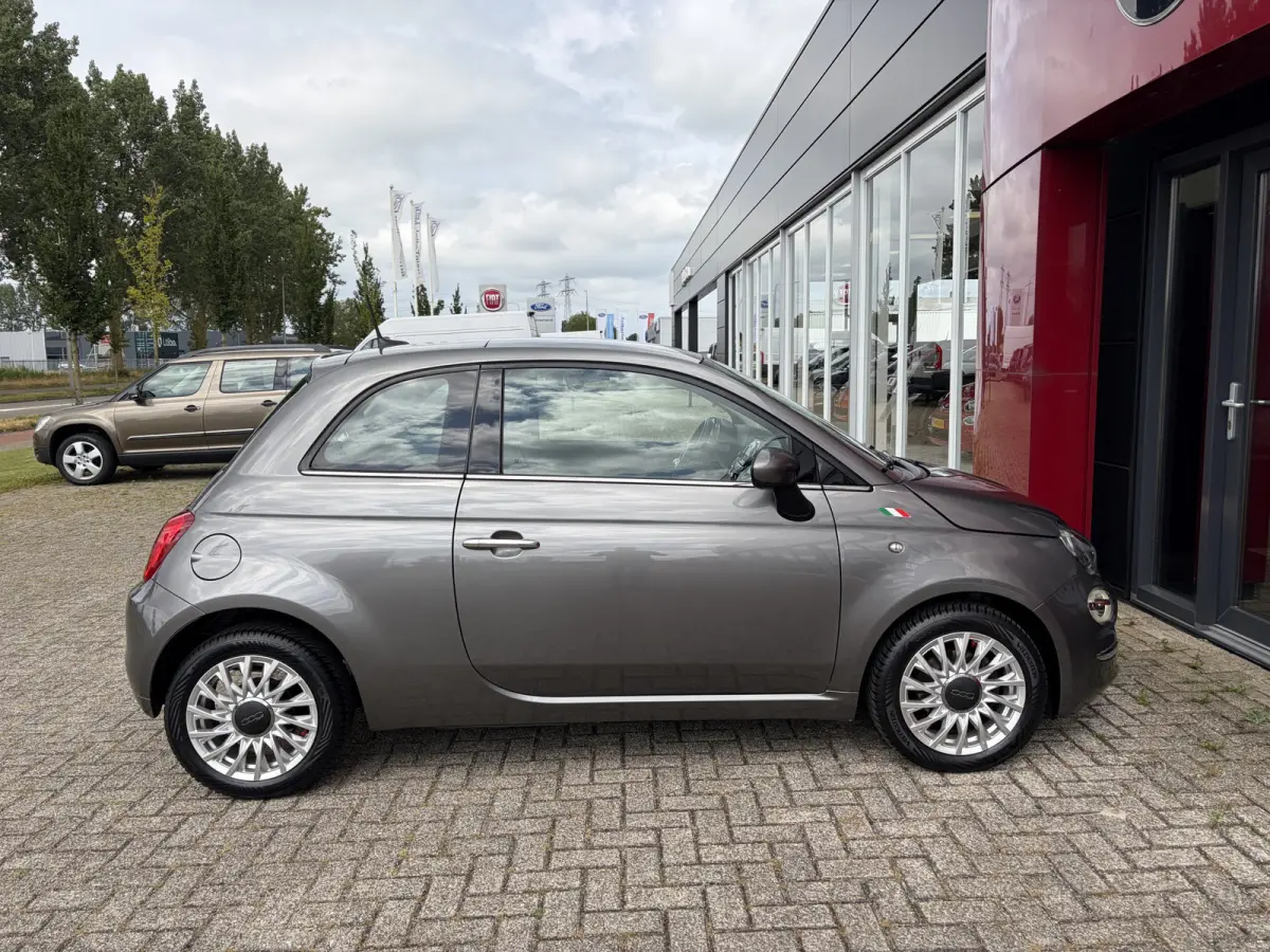 TwinAir Turbo Lounge | Climate Control | Navigatie | Parkeersensoren | All-season banden