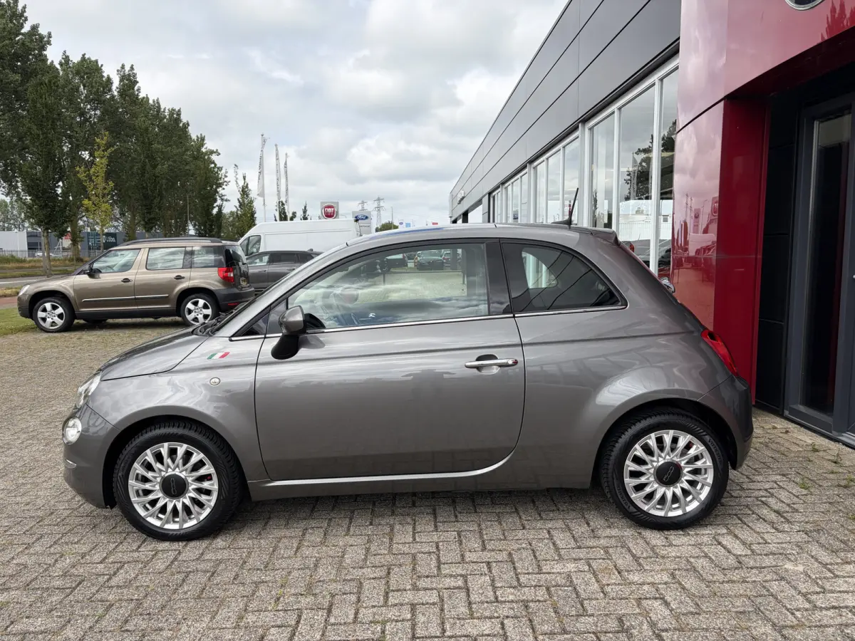 TwinAir Turbo Lounge | Climate Control | Navigatie | Parkeersensoren | All-season banden