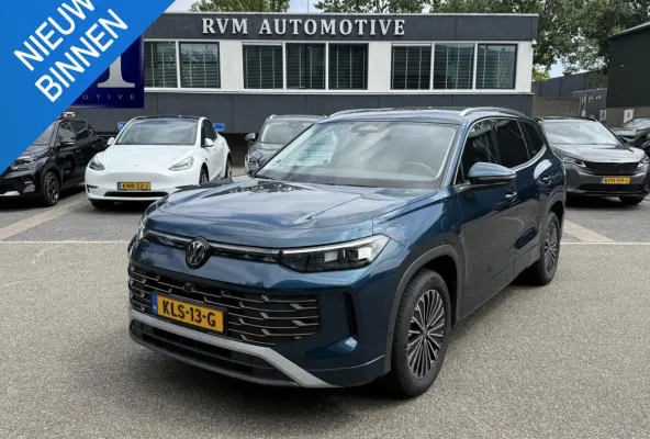 1.5 eHybrid Elegance STOEL- & STUURWIELVERWARMING | IQ LED | ELEK. TREKHAAK | 360° CAMERA | BLIND SPOT | ADAPTIVE CRUISE CONTROL | FABRIEKSGARANTIE | ALL IN RPIJS |