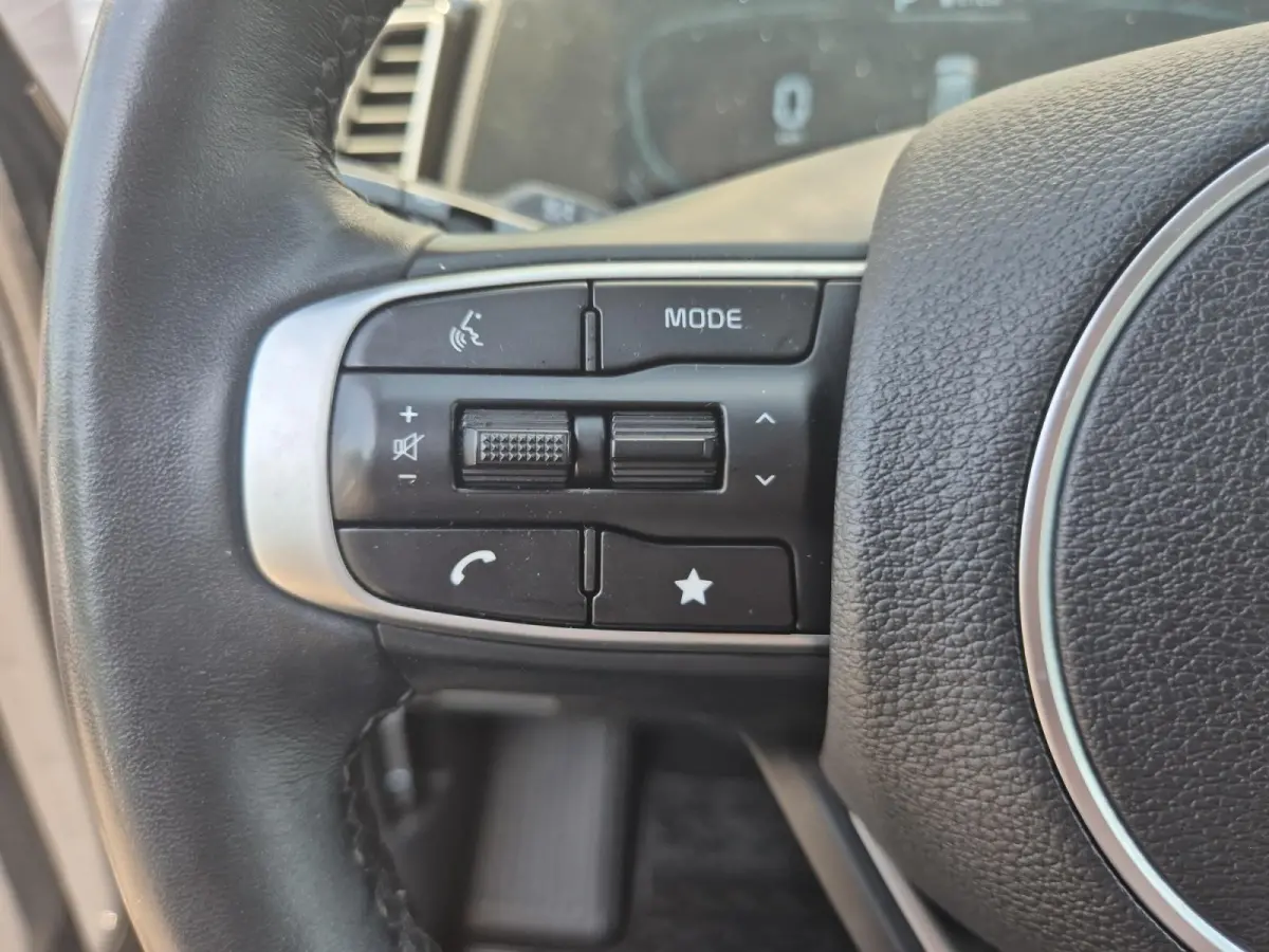 1.6 T-GDi MHEV DynamicLine | Automaat | Climate Control | Cruise Control | Stoelverwarming | Stuurverwarming | Navigatie | Camera | Parkeersensoren |