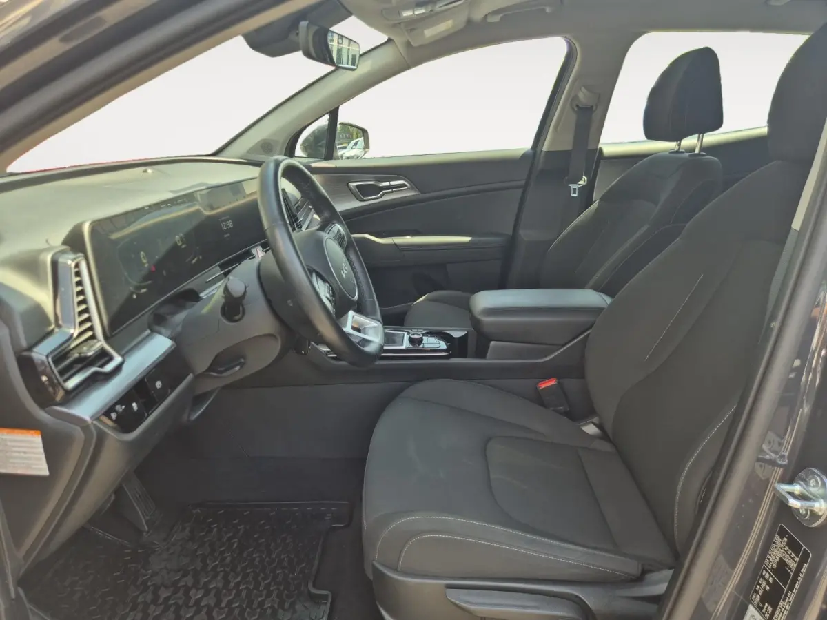 1.6 T-GDi MHEV DynamicLine | Automaat | Climate Control | Cruise Control | Stoelverwarming | Stuurverwarming | Navigatie | Camera | Parkeersensoren |