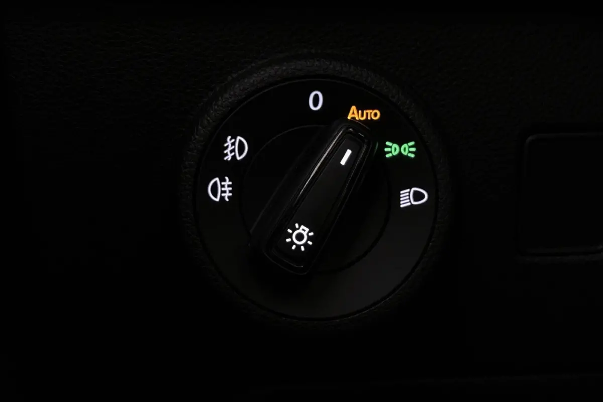 1.5 TSI FR Business Intense Automaat Trekhaak Pano Leder Stoelverwarming