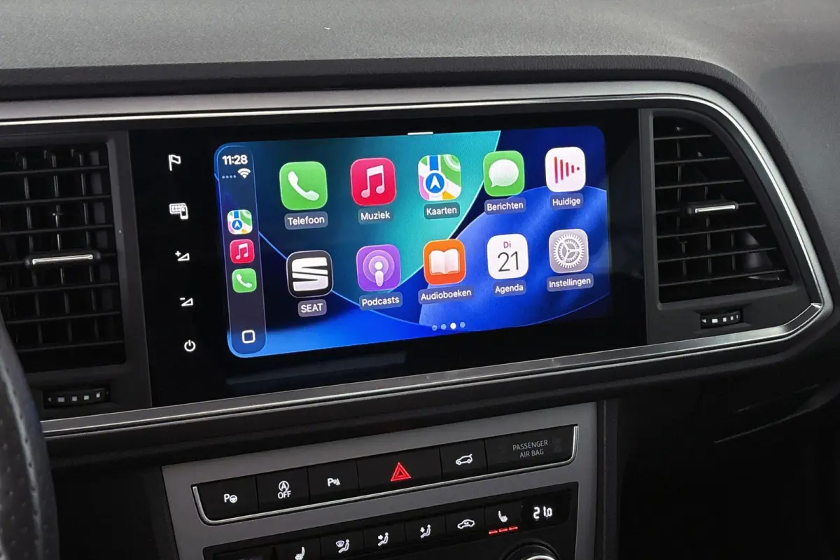 1.5 TSI FR Business Intense Automaat Trekhaak Pano Leder Stoelverwarming