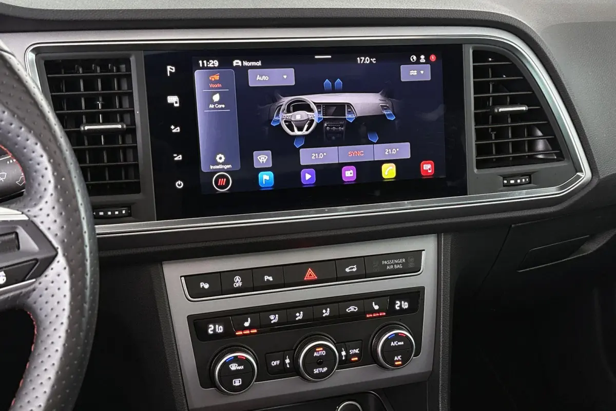 1.5 TSI FR Business Intense Automaat Trekhaak Pano Leder Stoelverwarming