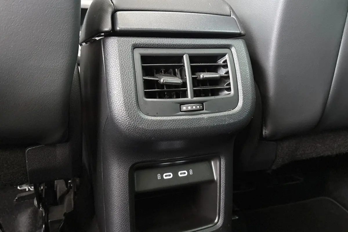 1.5 TSI FR Business Intense Automaat Trekhaak Pano Leder Stoelverwarming