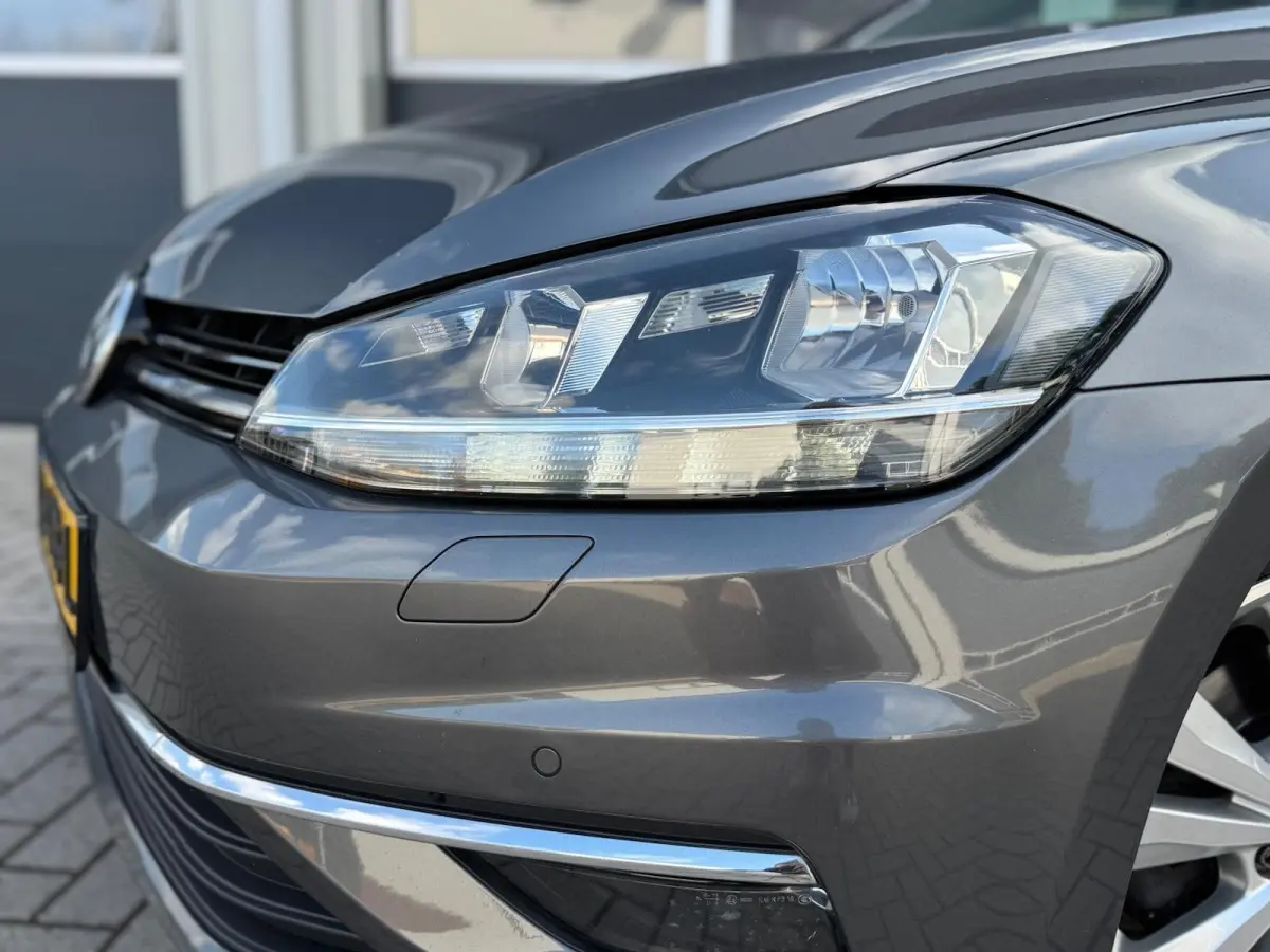 1.0 TSI Comfortline | LED | Camera | CarPlay | Adaptive Cruise | Navigatie | Climate | Stoelverwarming | DAB