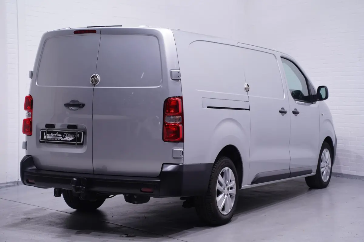 2.0 HDI 122 pk L3 Navi, Trekhaak, 17" LMV Airco, PDC achter, Multistuur, 3-Zits