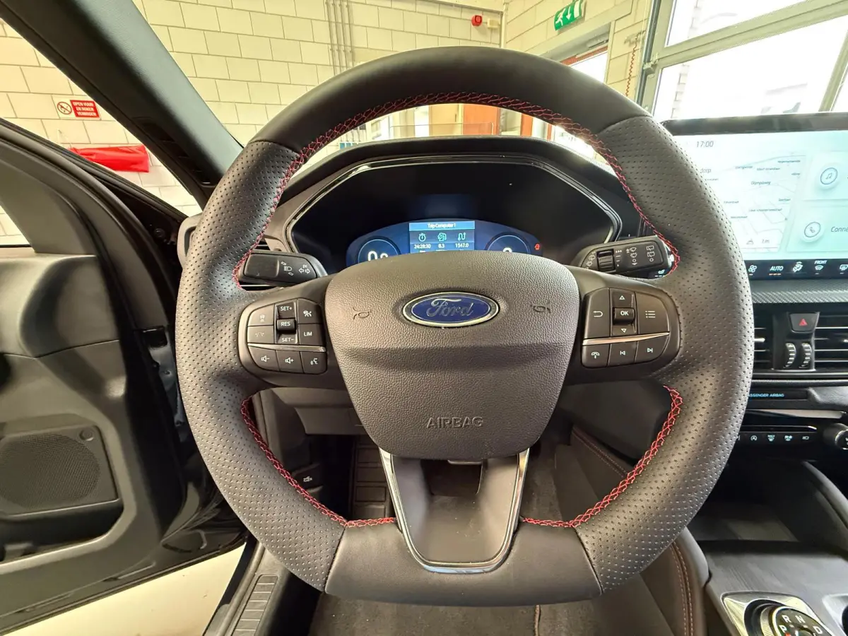2.5 FHEV ST-LINE X, 1 Jaar Bovag Garantie, Camera, Heads Up Display, carplay, Stoel/Stuurwielverwarmig