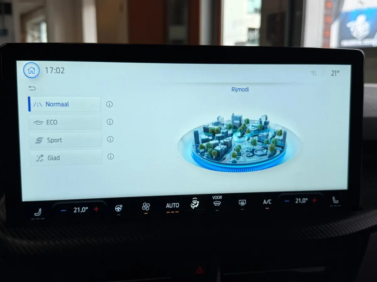 2.5 FHEV ST-LINE X, 1 Jaar Bovag Garantie, Camera, Heads Up Display, carplay, Stoel/Stuurwielverwarmig
