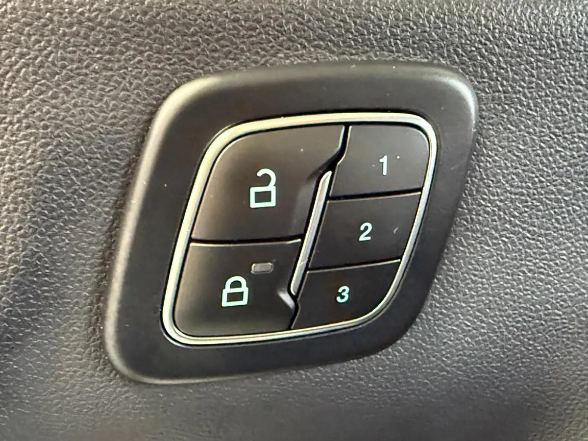 2.5 FHEV ST-LINE X, 1 Jaar Bovag Garantie, Camera, Heads Up Display, carplay, Stoel/Stuurwielverwarmig