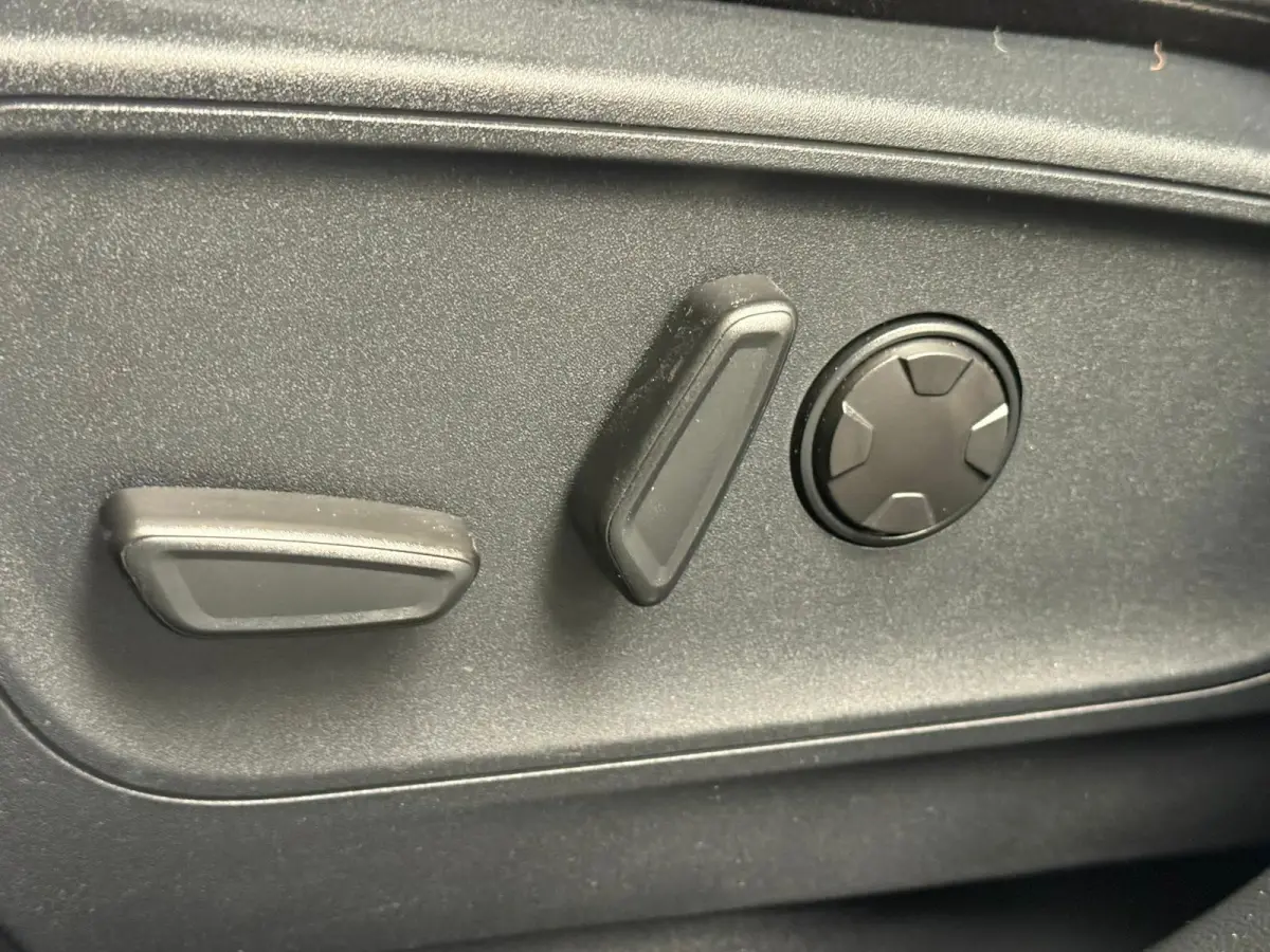 2.5 FHEV ST-LINE X, 1 Jaar Bovag Garantie, Camera, Heads Up Display, carplay, Stoel/Stuurwielverwarmig