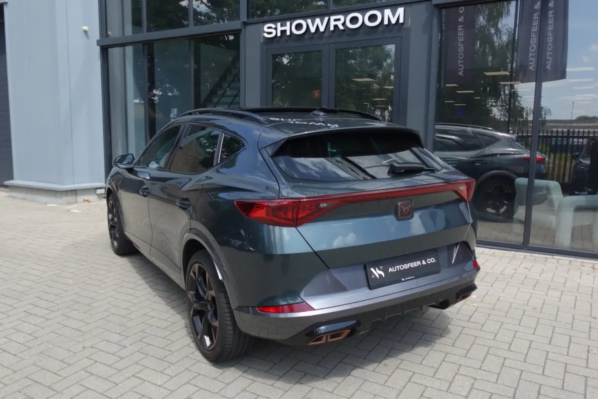 1.4 e-Hybrid VZ Copper Edition PANO KEYLESS 360