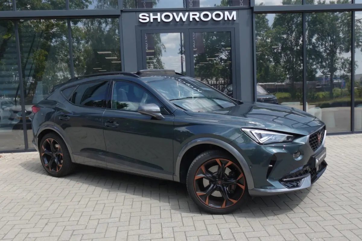 1.4 e-Hybrid VZ Copper Edition PANO KEYLESS 360