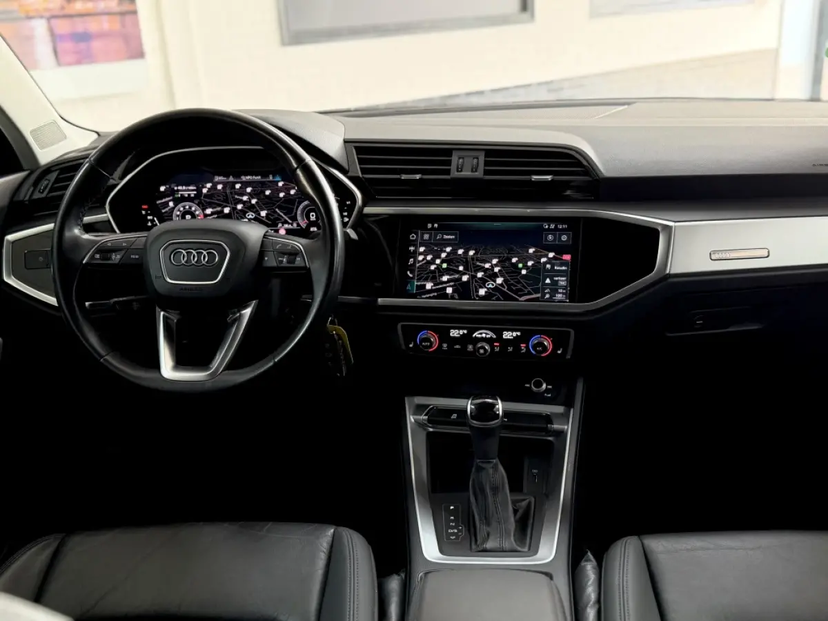 35 TFSI Advanced S-Line BLACK EDITION MATRIX LEER