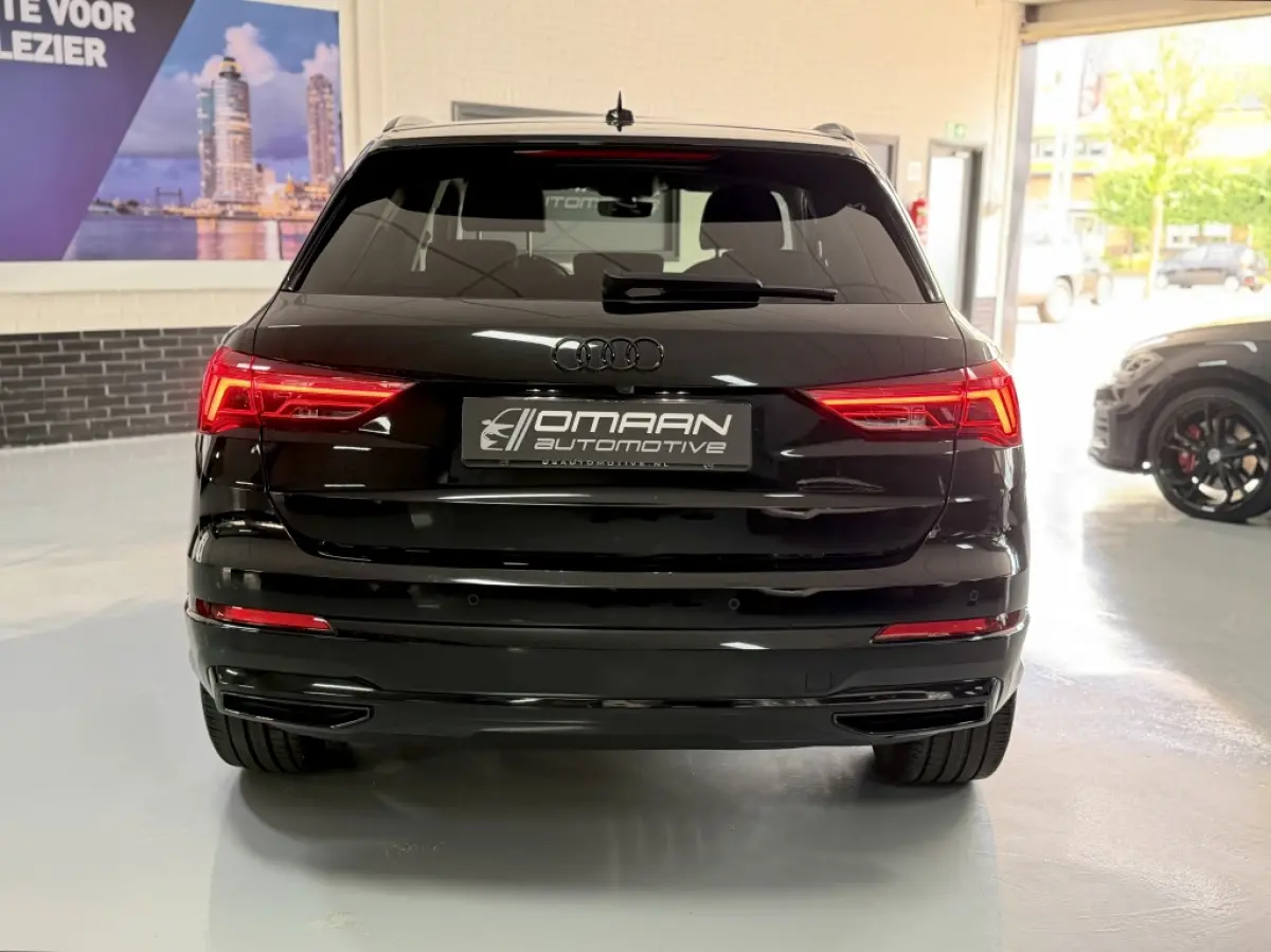 35 TFSI Advanced S-Line BLACK EDITION MATRIX LEER