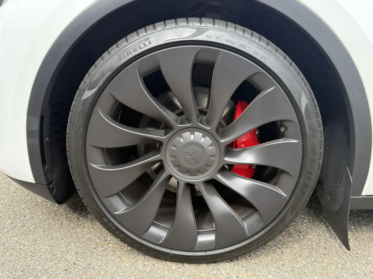 Performance AWD 75 kWh 21 INCH TURBINE VELGEN | TESLA GARANTIE T/M 01-2028 OF 80.000 KM | ACCU & AANDRIJFLIJN GARANTIE T/M 01-2032 OF 192.000 KM | ALL IN RIJKLAAR PRIJS |