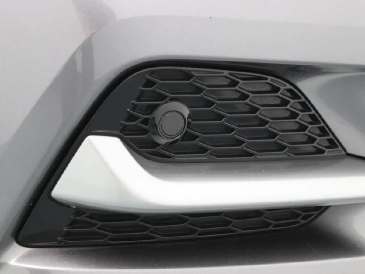 140pk DIG-T N-Connecta Apple Carplay/Android Auto | Climate