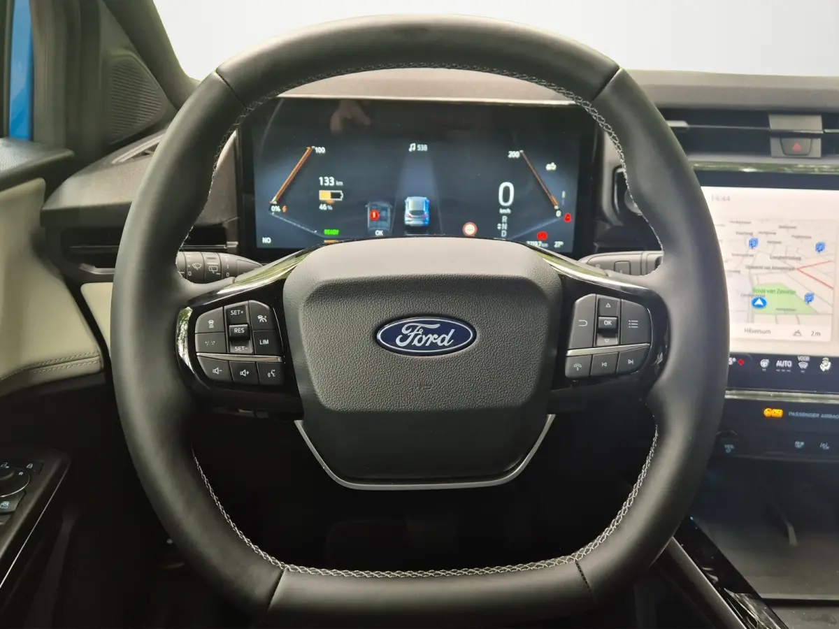 Sound Edition 44 kWh 168pk | B&O Audio | Adaptive Cruise | Dodehoek Detectie | Winter Pack