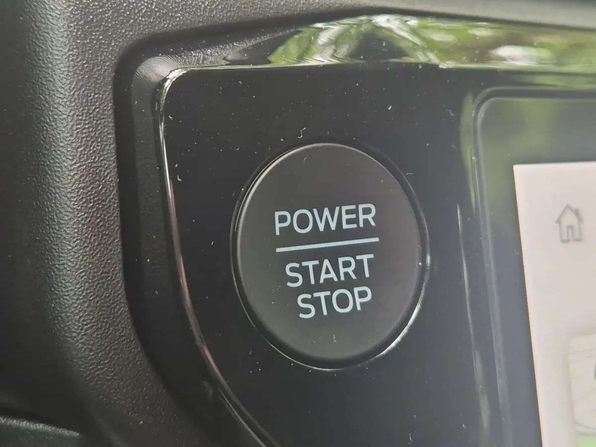 Sound Edition 44 kWh 168pk | B&O Audio | Adaptive Cruise | Dodehoek Detectie | Winter Pack
