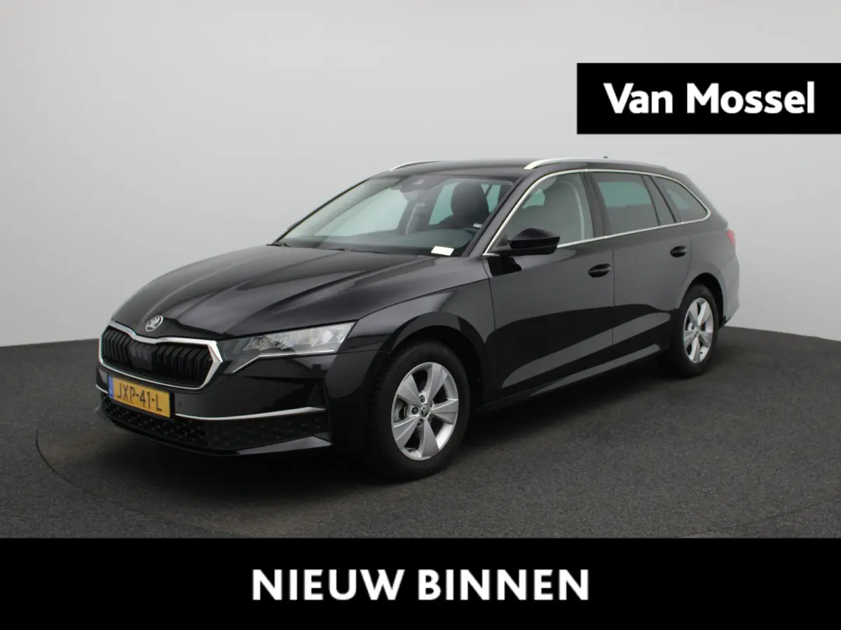 2.0 TDI AUTOMAAT | ELEKTRISCHE TREKHAAK | PARAPLU | LED | NAVIGATIE | APPLE CARPLAY | PDC | CRUISE | CLIMA | STOELVERWARING | 12 MAANDEN BOVAG GARANTIE |