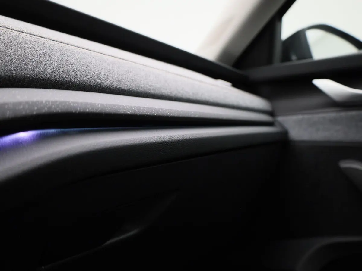 2.0 TDI AUTOMAAT | ELEKTRISCHE TREKHAAK | PARAPLU | LED | NAVIGATIE | APPLE CARPLAY | PDC | CRUISE | CLIMA | STOELVERWARING | 12 MAANDEN BOVAG GARANTIE |
