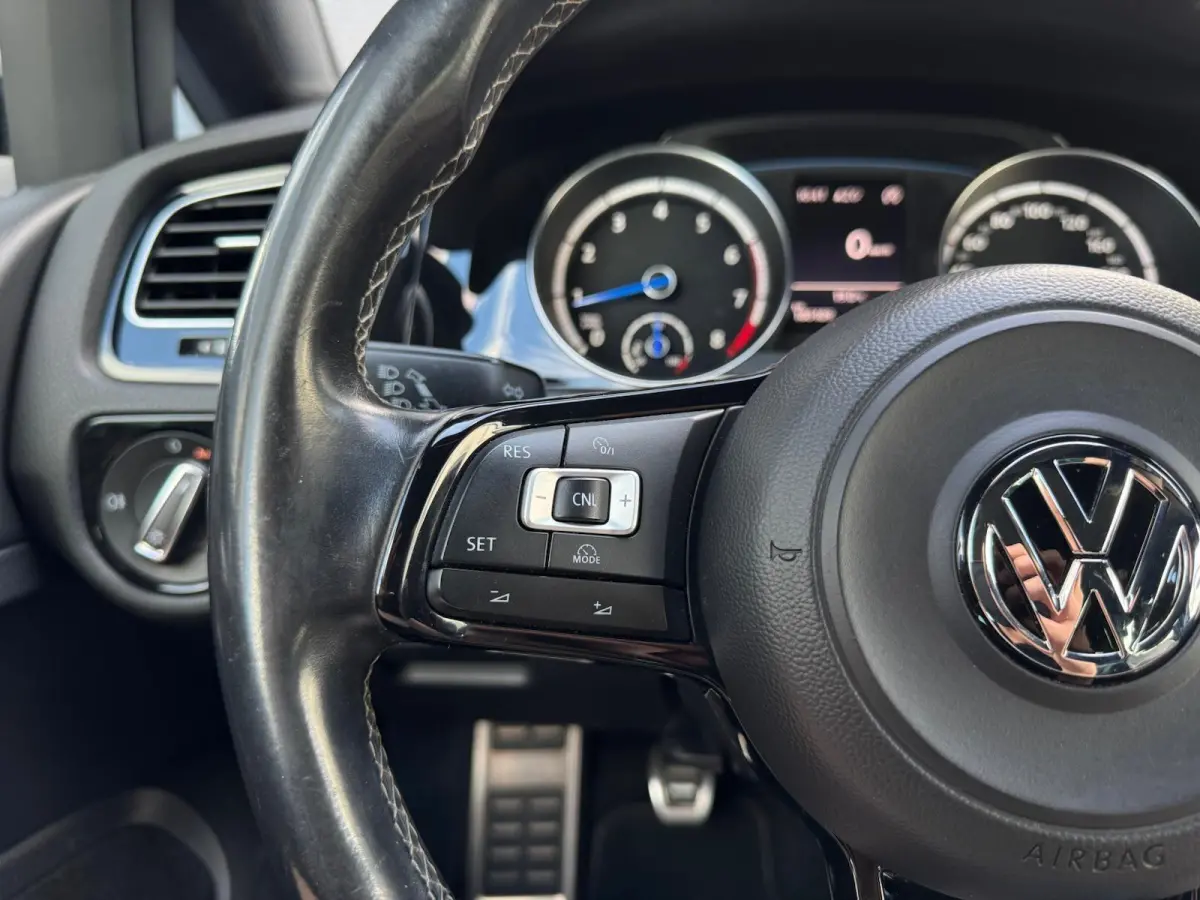 2.0 TSI R 4Motion Handgeschakeld! | Alcantara | LED | CarPlay | Navigatie | Cruise | Climate | Stoelverwarming