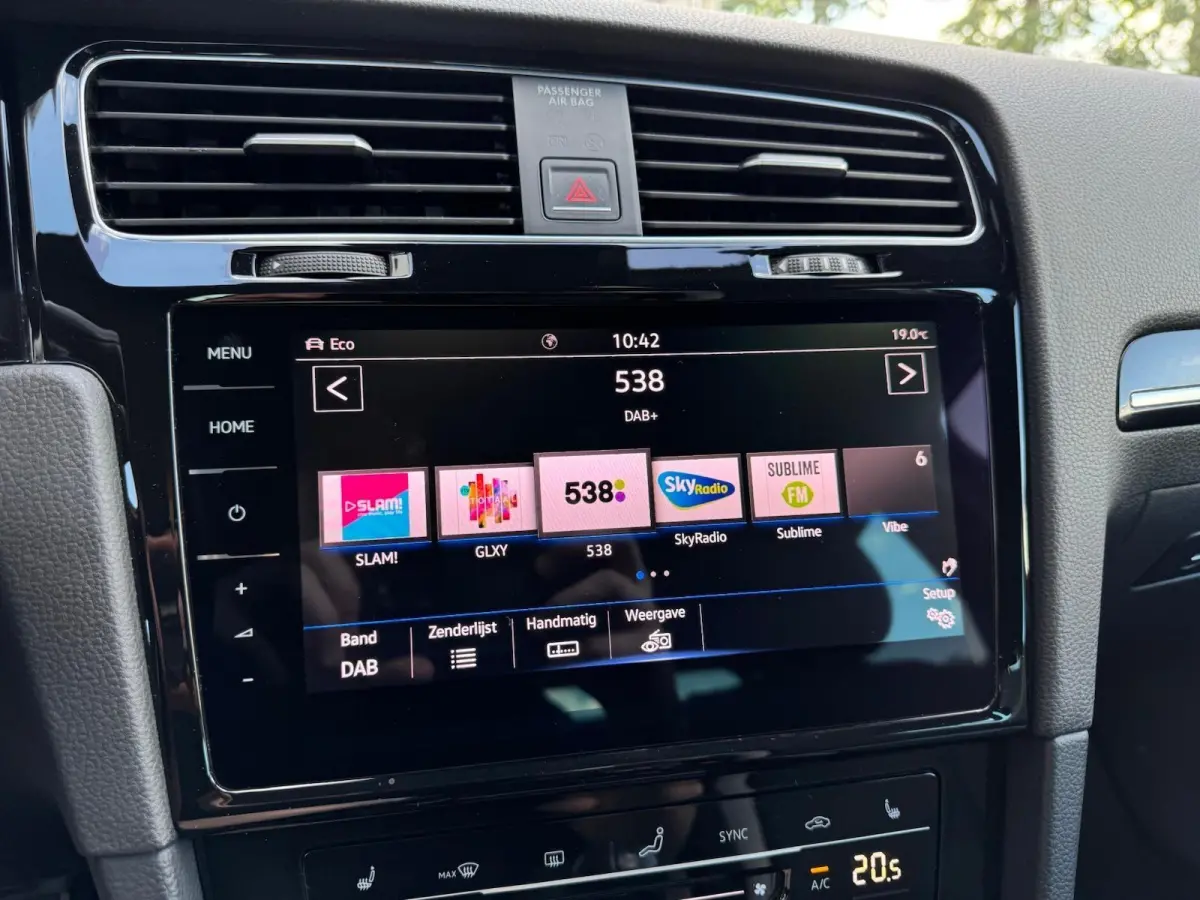 2.0 TSI R 4Motion Handgeschakeld! | Alcantara | LED | CarPlay | Navigatie | Cruise | Climate | Stoelverwarming