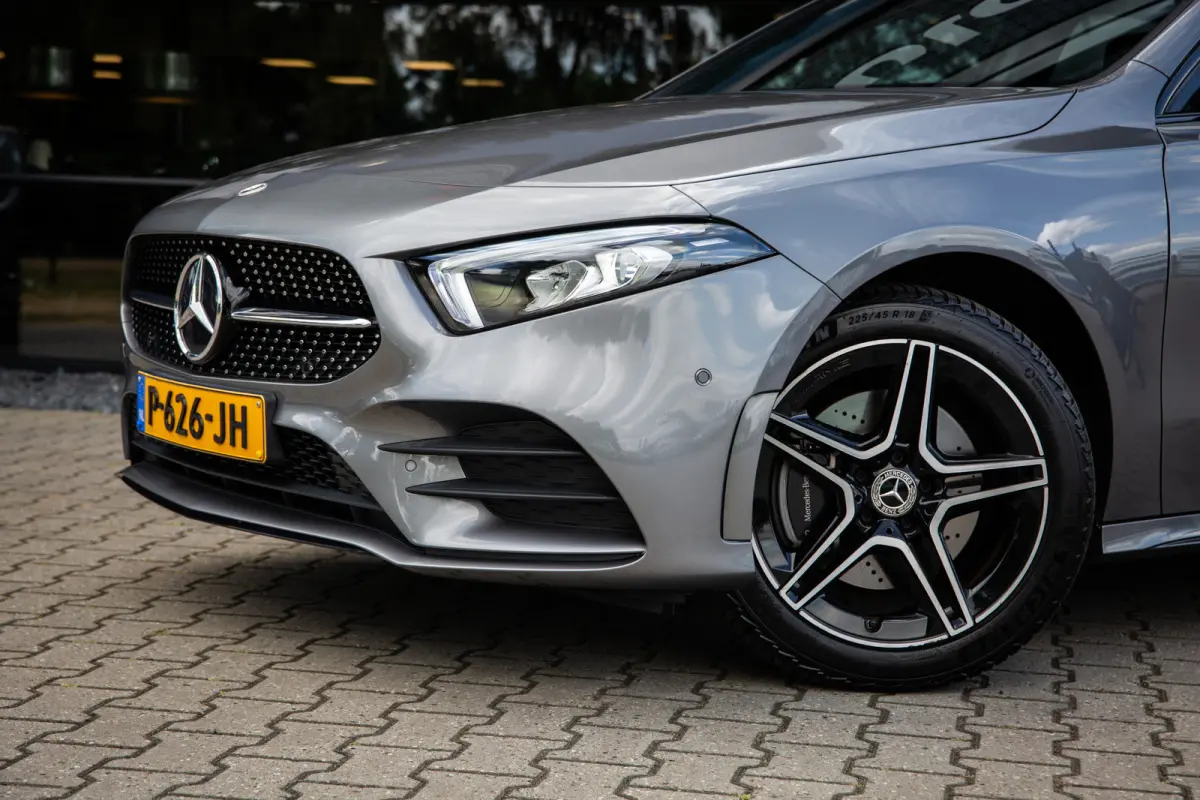 250 e Business Solution AMG Limited , Virtual cockpit, Sfeerverlichting, Achteruitrijcamera,