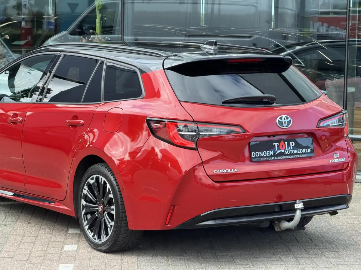 1.8 Hybrid GR-Sport