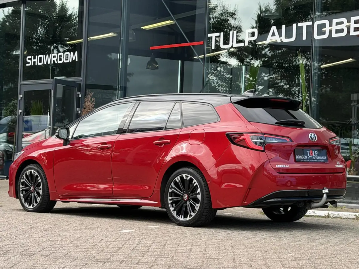 1.8 Hybrid GR-Sport