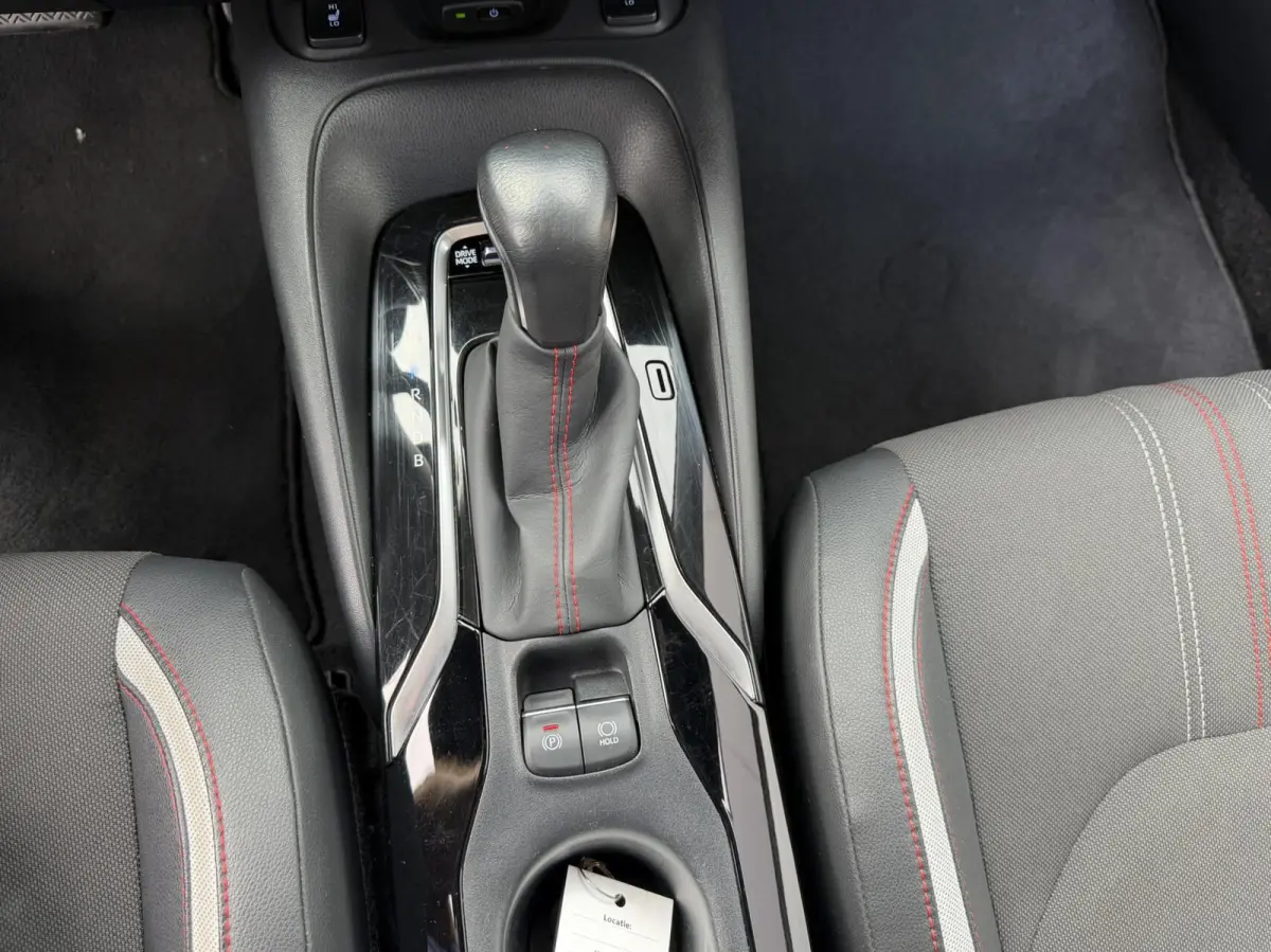 1.8 Hybrid GR-Sport