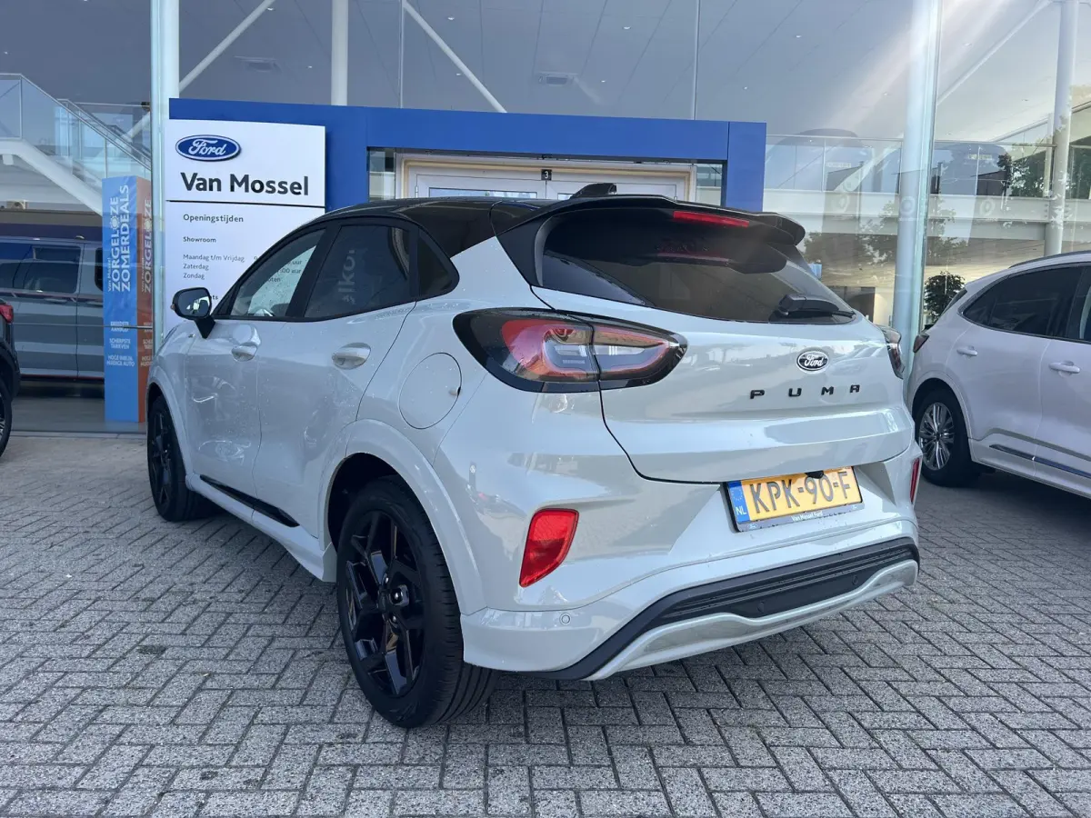 1.0 EcoBoost ST-Line | 155PK! | Automaat | Black Package | DEMO | Stoel/stuur voorruitverwarming | Camera | Navigatie | Parkeersensoren Voor+Achter