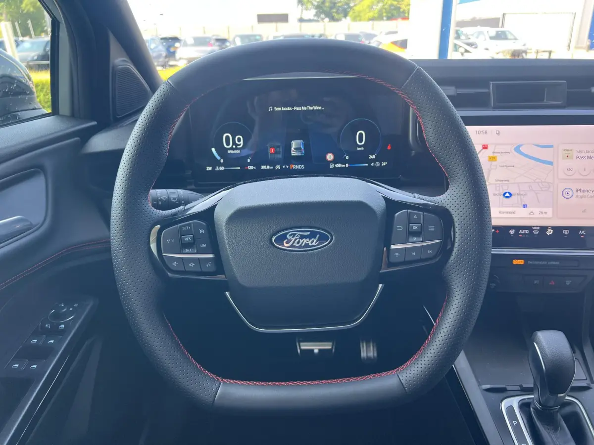 1.0 EcoBoost ST-Line | 155PK! | Automaat | Black Package | DEMO | Stoel/stuur voorruitverwarming | Camera | Navigatie | Parkeersensoren Voor+Achter