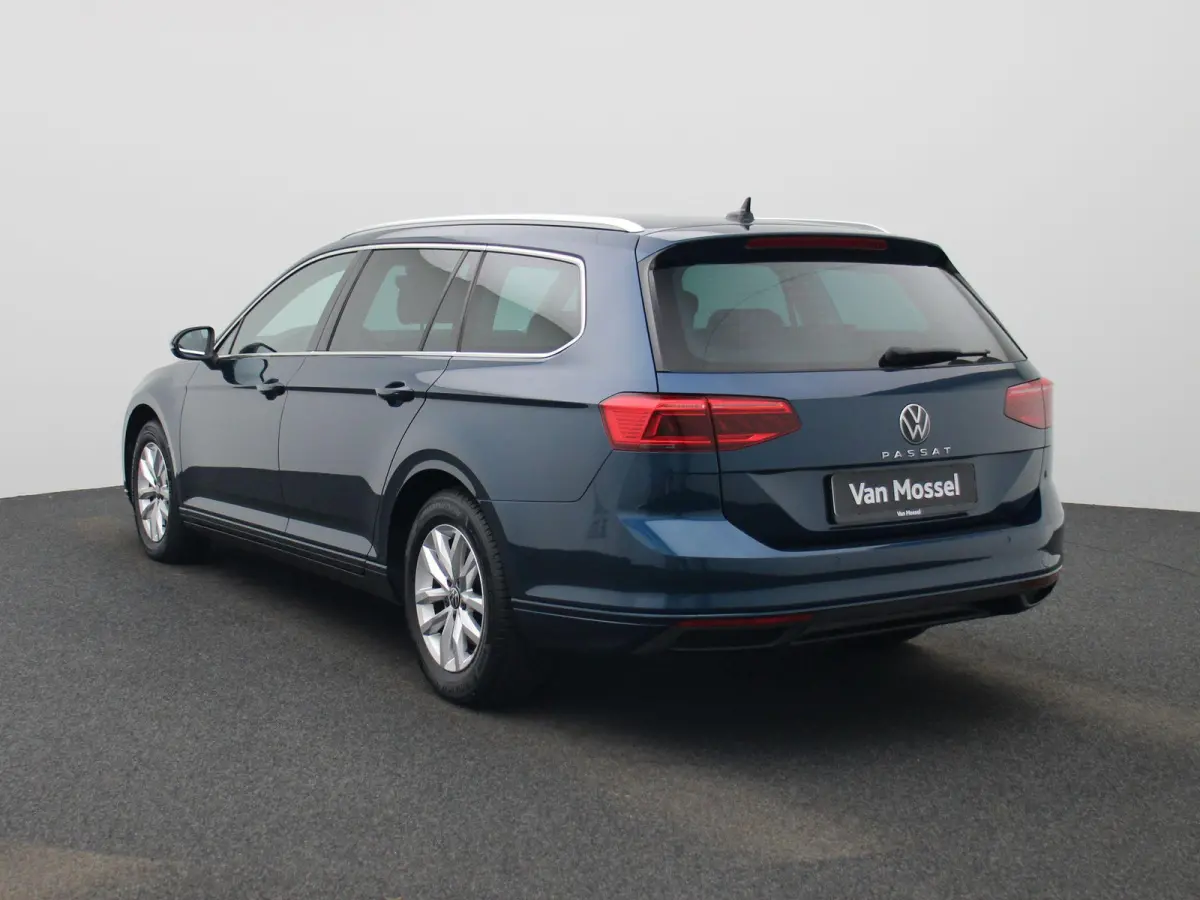 2.0 TDI 90kW DSG Style Business AUTOMAAT | VIRTUEEL | NAVIGATIE | CAMERA | PDC | SPORTSTOELEN | APPLE CARPLAY | ADAPTIEVE CRUISE | CLIMA | 12 MAANDEN  BOVAG GARANTIE |